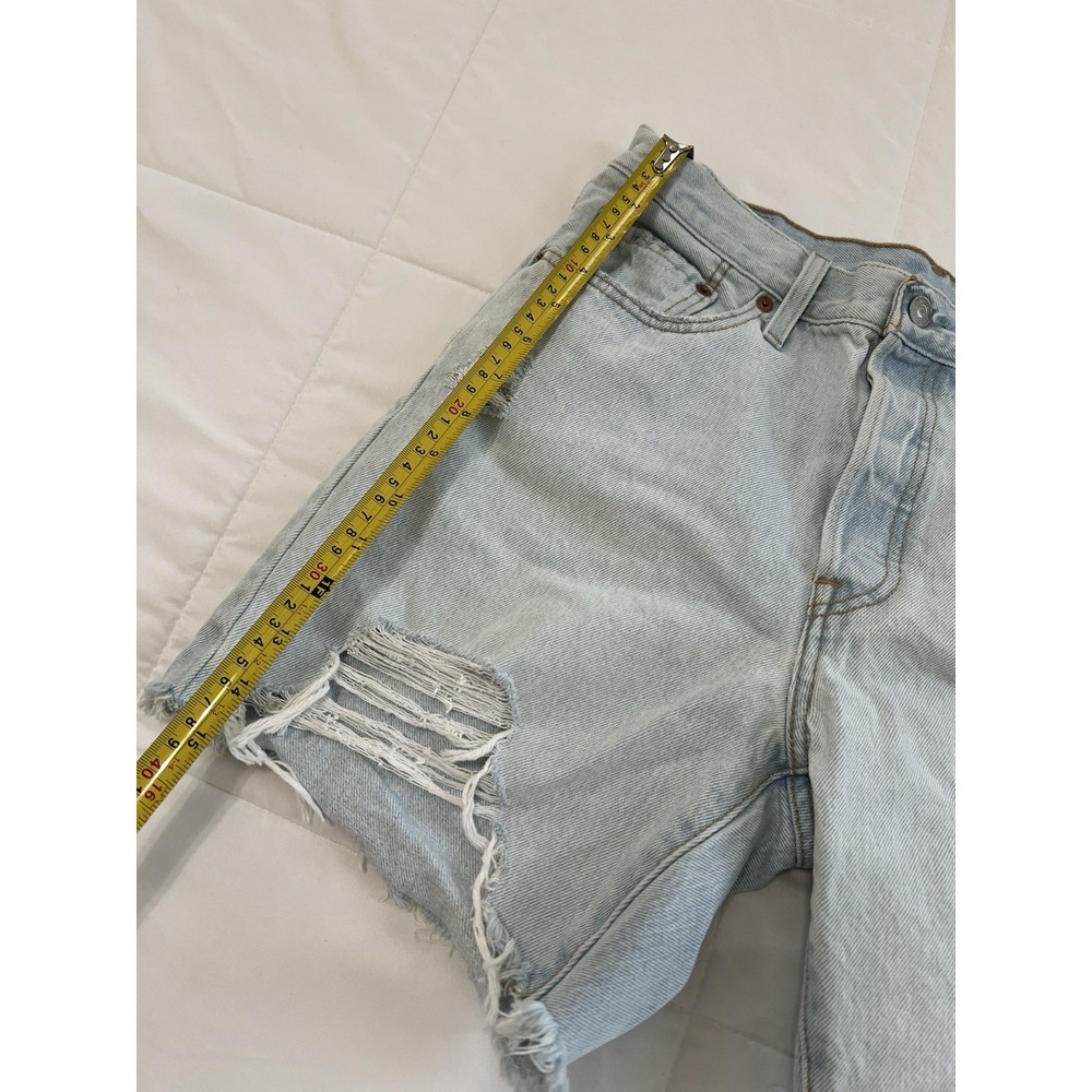 Levi's 501 Women's Denim Cutoff Shorts Size 29 / 8 High Rise Raw Hem Distressed - Picture 4 of 9